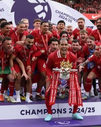 🎤范戴克：我爱这家俱乐部和球迷，我爱利物浦所代表的一切