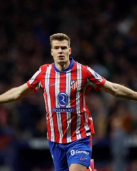 索尔洛特坦言今夏多队抛出橄榄枝，但留守马竞方为其心之所向