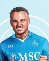 记者：那不勒斯签诺阿-朗的官宣因经纪公司问题延迟，但不会影响